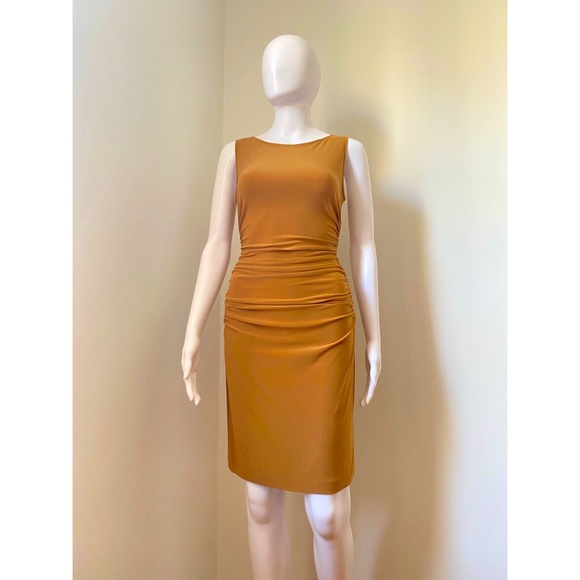 Norma Kamali Dresses & Skirts - Designer Norma Kamali midi dress
